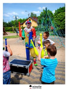 Klaun Cyrkowiec Mimello w Grójcu na Dzień Dziecka – Clown Grójec Klaun