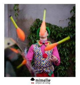 Klaun Żongler Mimello na warsztatach Fuji – Kraków Clown
