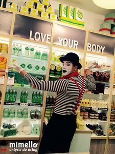 Mim podczas wprowadzania nowej linii w sklepie The Body Shop - Mim Warszawa